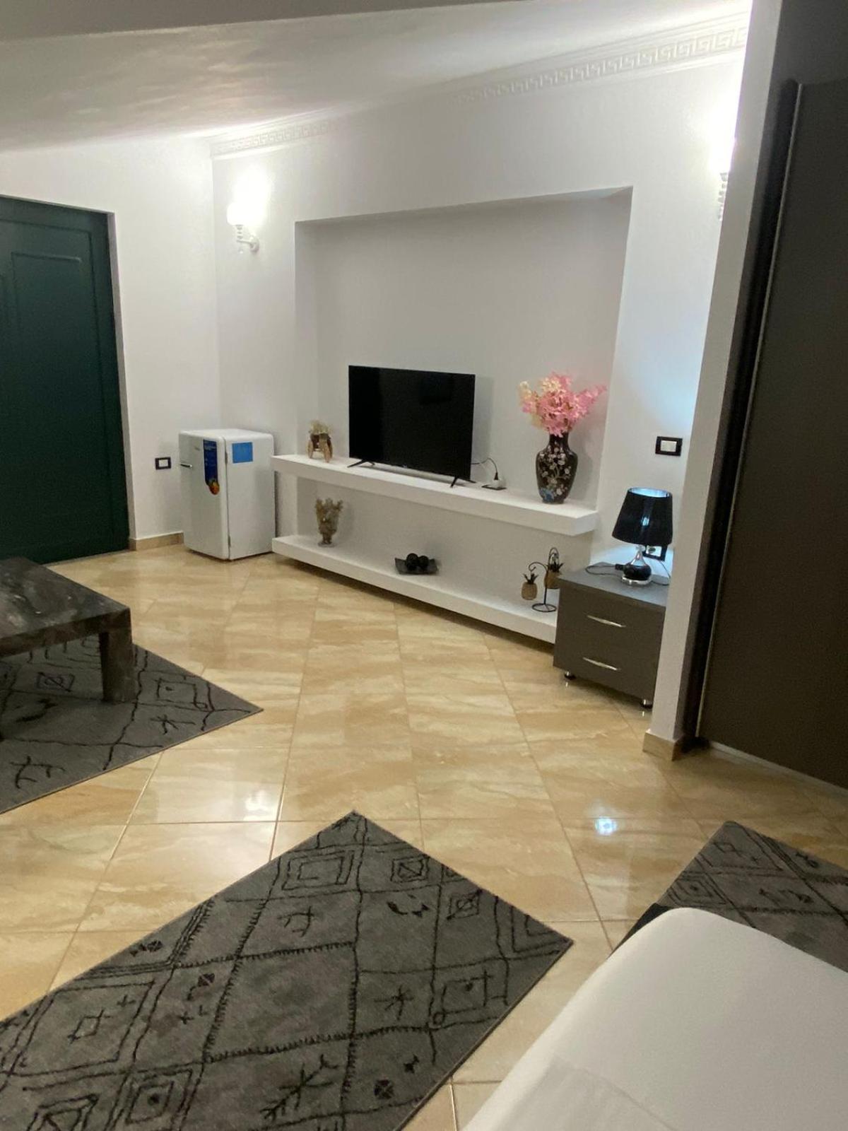 Vila Ajdinaj Berat Esterno foto