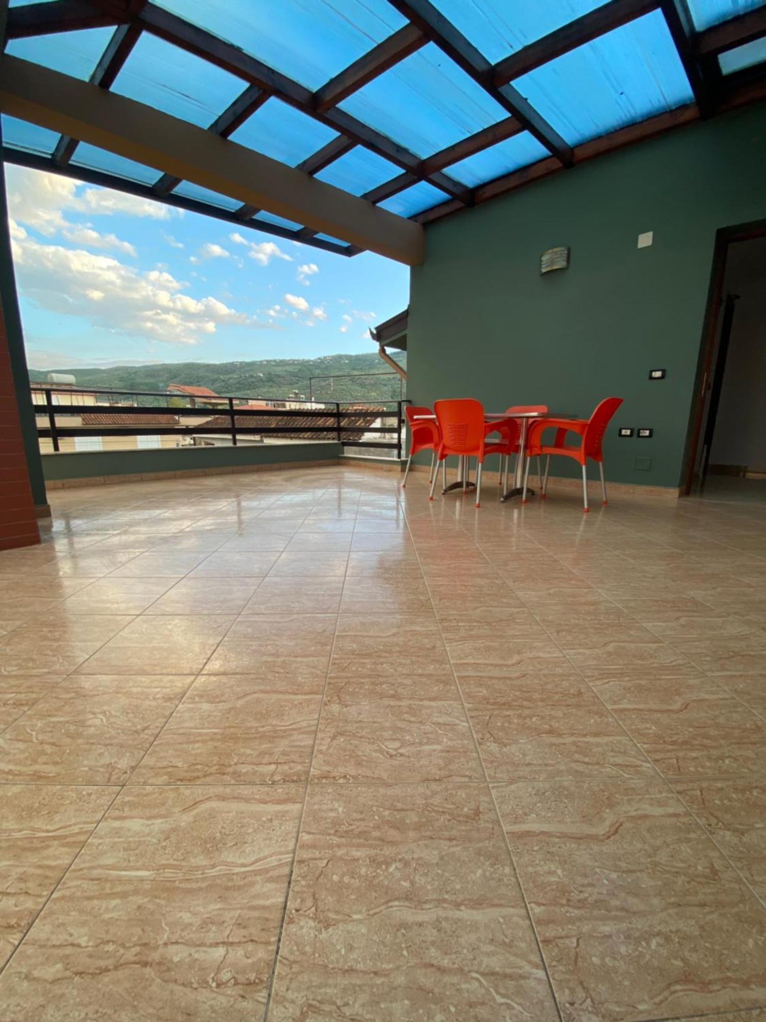 Vila Ajdinaj Berat Esterno foto